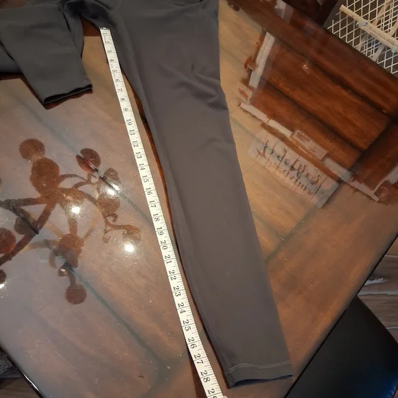 Lululemon Wunder Under Train Leggings With Pockets - Picture 13 of 13